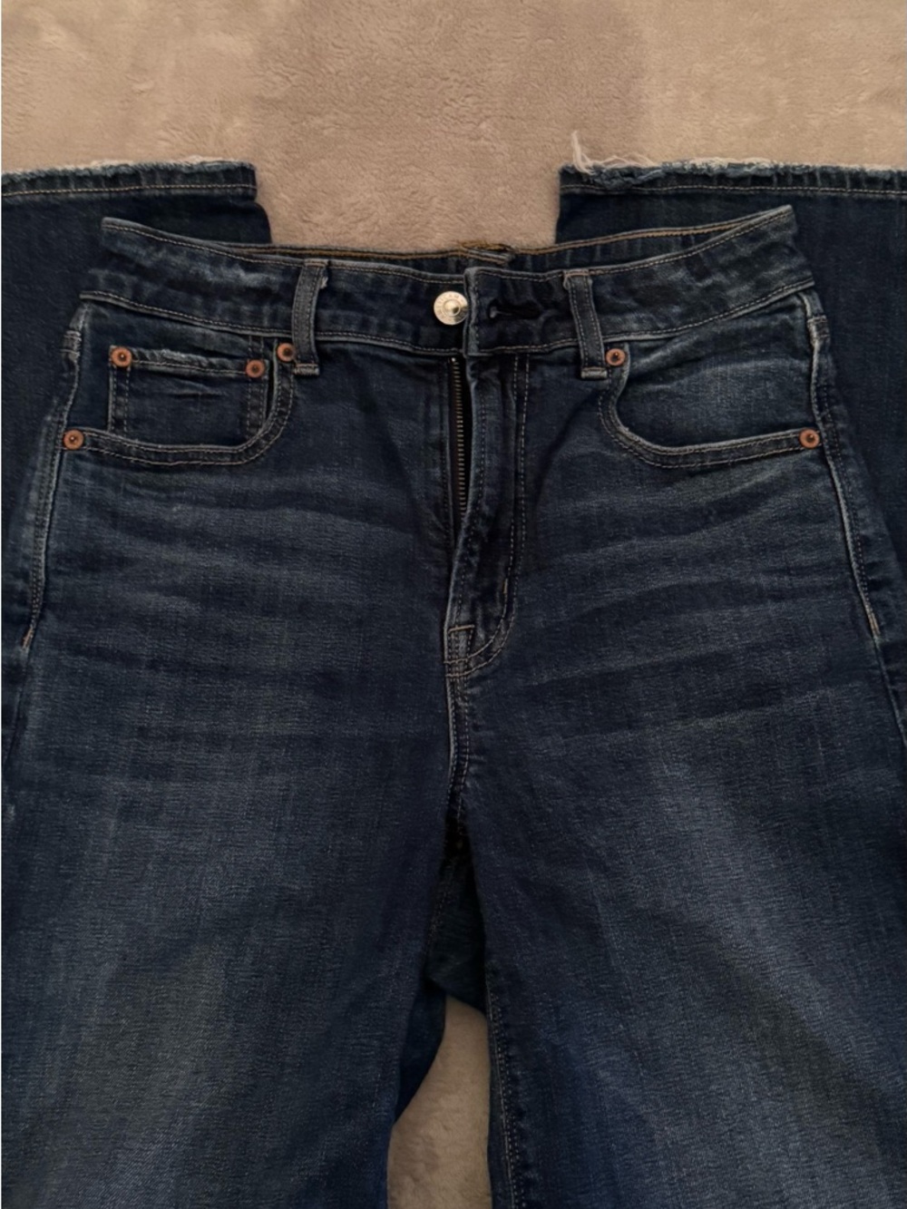 American Eagle Super High Rise Women’s Jeans